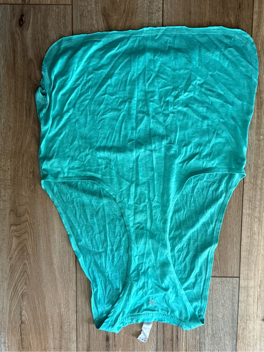 Workout Top - Picture 2 of 2